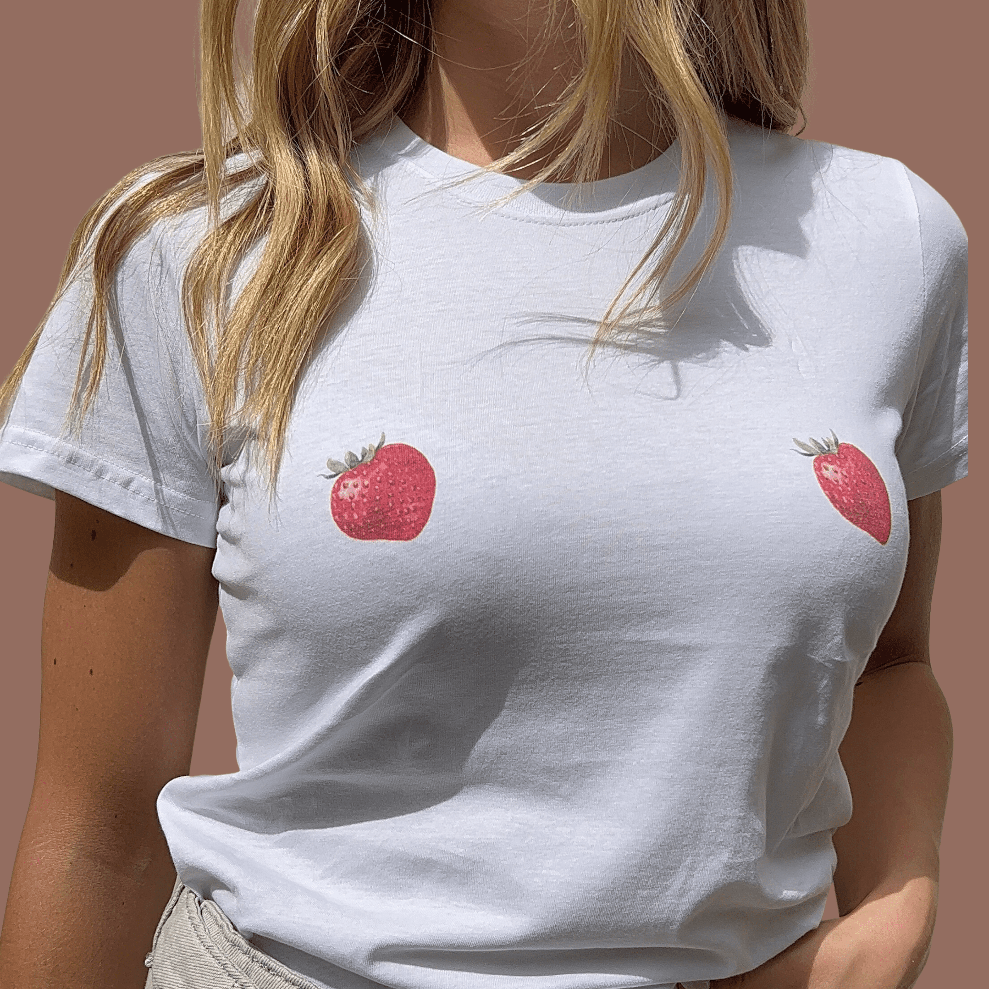 T-shirt strawberry